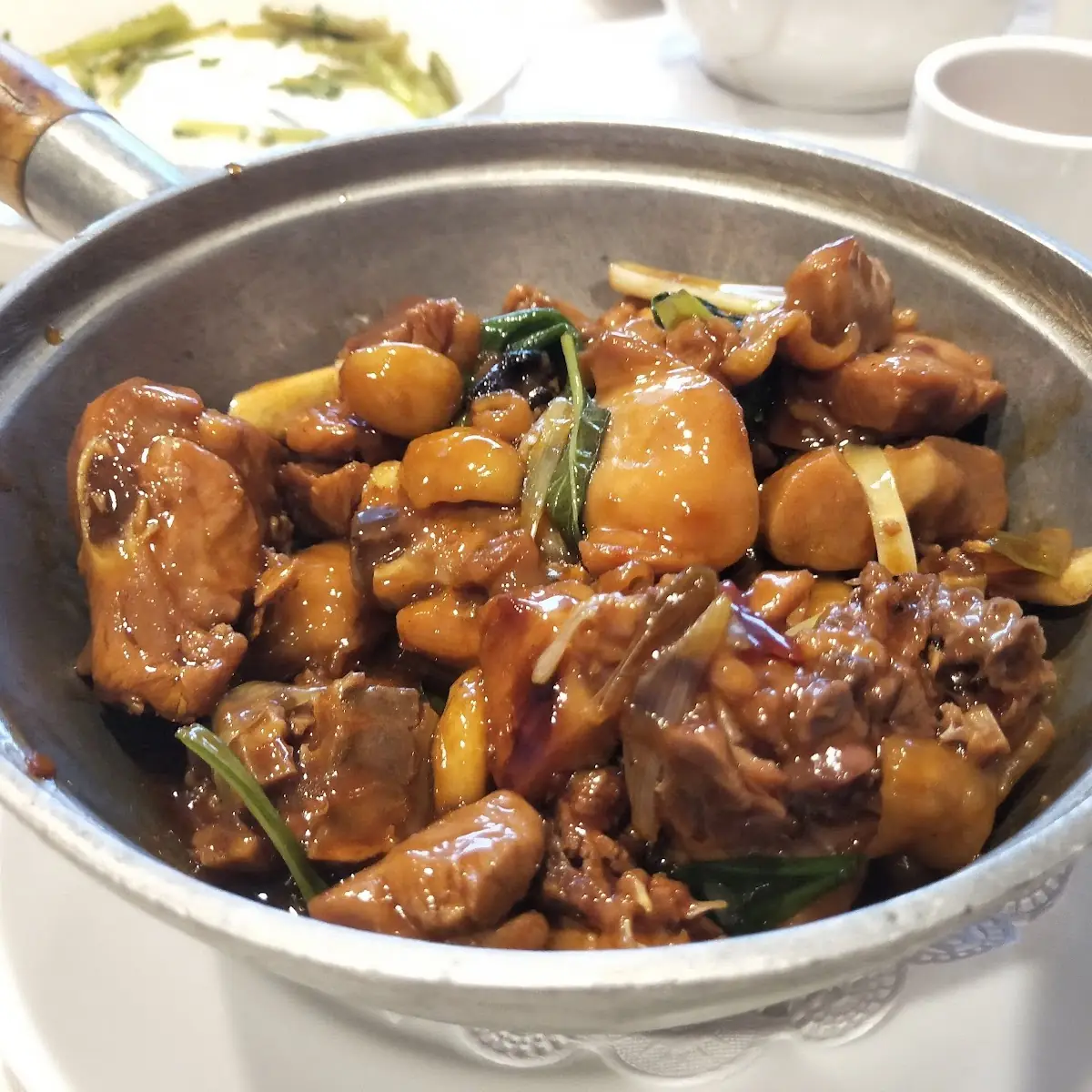 Three Cups Chicken Hot Pot 三杯雞煲
